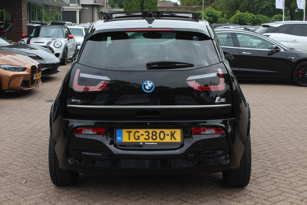 BMW i3 S iPerformance 94Ah 33 kWh / SoH 91% / Panoramadak / Camera / Leder / 20'' / Keyless / Navigatie / DAB / ACC / Stoelverwarming