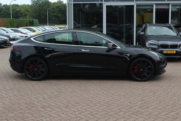 Tesla Model 3 Performance AWD 75 kWh / SoH 91.4% / Autopilot / Panoramadak / Camera / Leder / 20''' Leder / Premium Audio