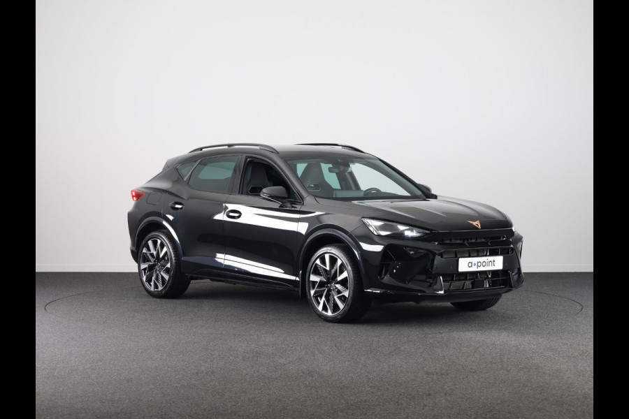 CUPRA Formentor 1.5 TSI e-Hybrid VZ Performance 272 pk Automaat (DSG) | Verlengde garantie | Navigatie | Trekhaak (wegklapbaar) | Parkeersensoren | Achteruitrijcamera | Autom. airco (3 zones) |