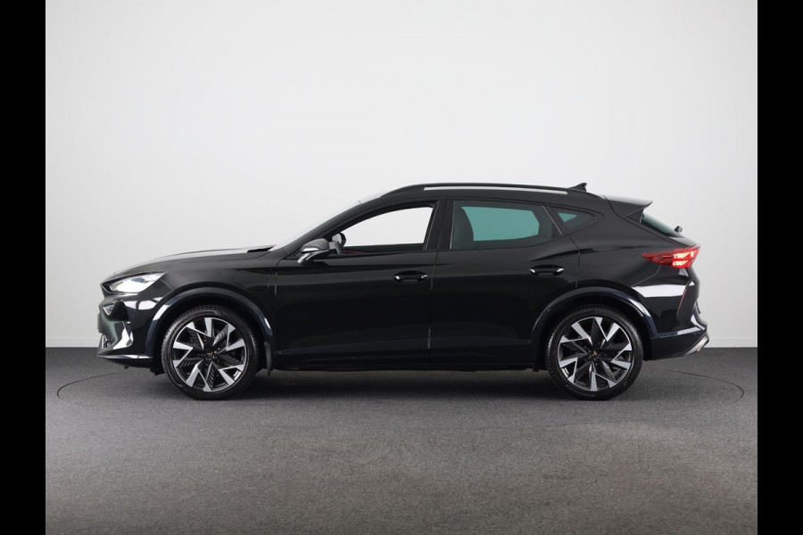 CUPRA Formentor 1.5 TSI e-Hybrid VZ Performance 272 pk Automaat (DSG) | Verlengde garantie | Navigatie | Trekhaak (wegklapbaar) | Parkeersensoren | Achteruitrijcamera | Autom. airco (3 zones) |
