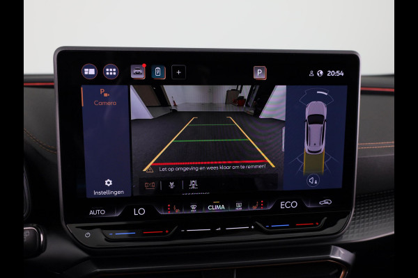 CUPRA Formentor 1.5 TSI e-Hybrid VZ Performance 272 pk Automaat (DSG) | Verlengde garantie | Navigatie | Trekhaak (wegklapbaar) | Parkeersensoren | Achteruitrijcamera | Autom. airco (3 zones) |