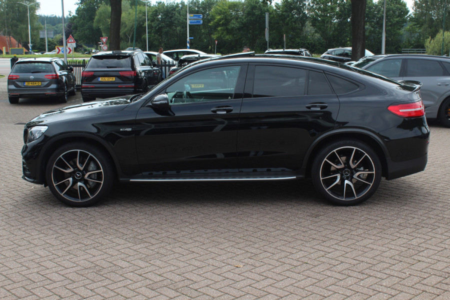 Mercedes-Benz GLC Coupé AMG 43 4MATIC / Schuifdak / 360Camera / Head-up / Burmester / Carbon intr. / 21'' / Memory seats / Keyless / Treeplanken / LED / Dodehoek / DAB / Stoelverwarming / ACC