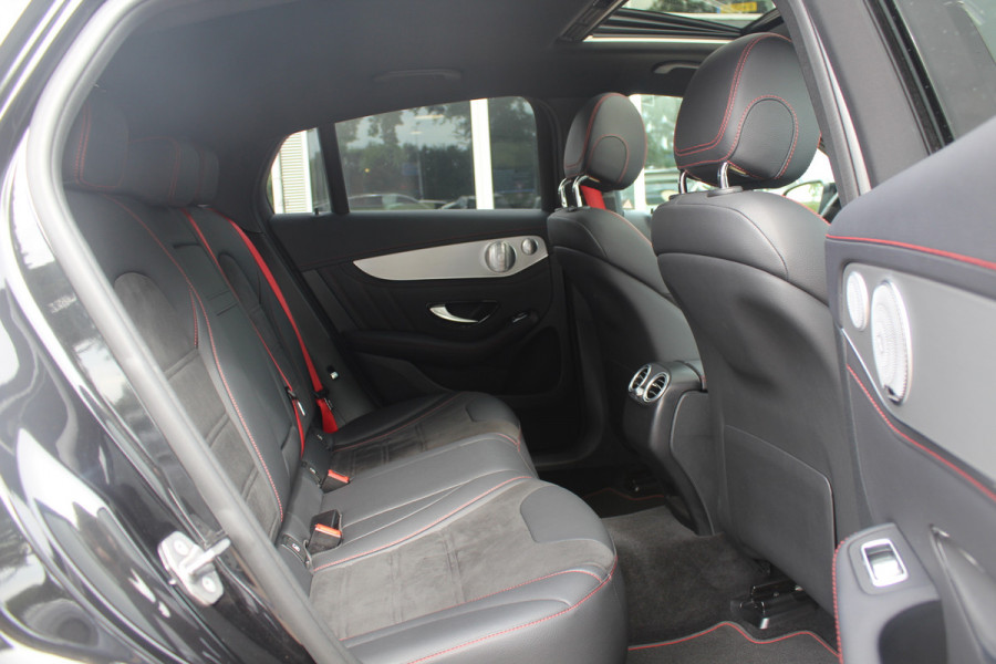 Mercedes-Benz GLC Coupé AMG 43 4MATIC / Schuifdak / 360Camera / Head-up / Burmester / Carbon intr. / 21'' / Memory seats / Keyless / Treeplanken / LED / Dodehoek / DAB / Stoelverwarming / ACC