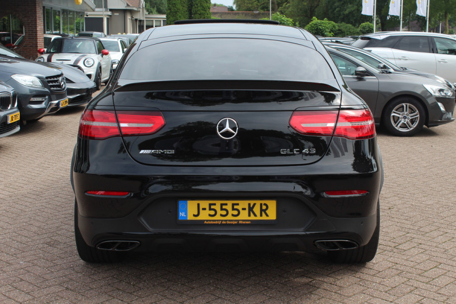 Mercedes-Benz GLC Coupé AMG 43 4MATIC / Schuifdak / 360Camera / Head-up / Burmester / Carbon intr. / 21'' / Memory seats / Keyless / Treeplanken / LED / Dodehoek / DAB / Stoelverwarming / ACC