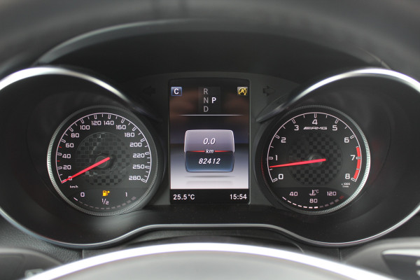 Mercedes-Benz GLC Coupé AMG 43 4MATIC / Schuifdak / 360Camera / Head-up / Burmester / Carbon intr. / 21'' / Memory seats / Keyless / Treeplanken / LED / Dodehoek / DAB / Stoelverwarming / ACC