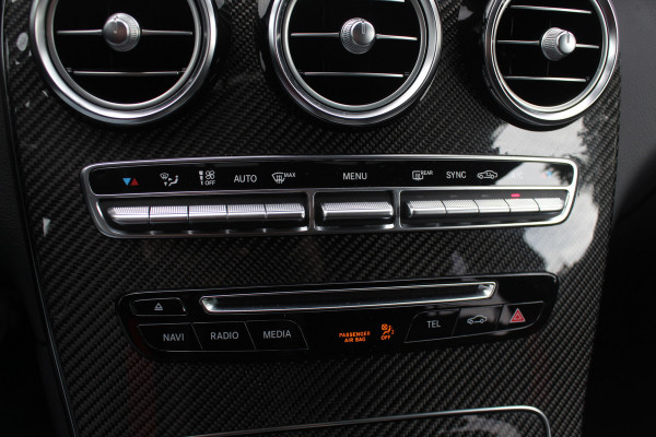 Mercedes-Benz GLC Coupé AMG 43 4MATIC / Schuifdak / 360Camera / Head-up / Burmester / Carbon intr. / 21'' / Memory seats / Keyless / Treeplanken / LED / Dodehoek / DAB / Stoelverwarming / ACC