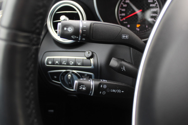 Mercedes-Benz GLC Coupé AMG 43 4MATIC / Schuifdak / 360Camera / Head-up / Burmester / Carbon intr. / 21'' / Memory seats / Keyless / Treeplanken / LED / Dodehoek / DAB / Stoelverwarming / ACC
