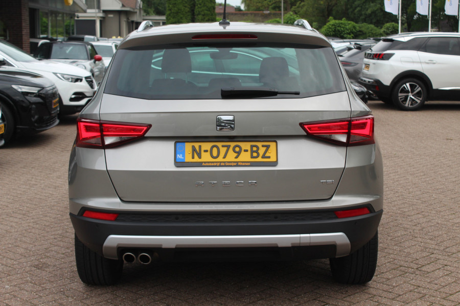 Seat Ateca 1.4 EcoTSI Xcellence / Trekhaak / Camera / Leder / Standkachel / 18'' / Navigatie / Dodehoek / Stoelverwarming / ACC