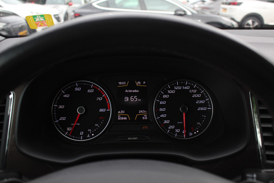 Seat Ateca 1.4 EcoTSI Xcellence / Trekhaak / Camera / Leder / Standkachel / 18'' / Navigatie / Dodehoek / Stoelverwarming / ACC