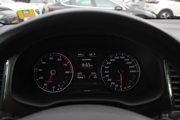 Seat Ateca 1.4 EcoTSI Xcellence / Trekhaak / Camera / Leder / Standkachel / 18'' / Navigatie / Dodehoek / Stoelverwarming / ACC