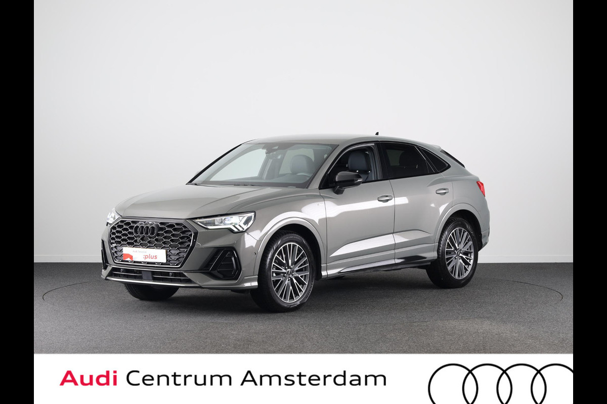 Audi Q3 Sportback 35 TFSI S Edition Competition 150 pk S-tronic | Private lease € 911,- | Navigatie | Parkeersensoren (Park assist) | Achteruitrijcamera | Lichtmetalen velgen 19" | S-Line |