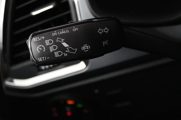 Seat Ateca 1.0 EcoTSI Sport (VIRTUAL COCKPIT, PARKEERSENSOREN, CRUISE CONTROL, NAVIGATIE, CARPLAY)