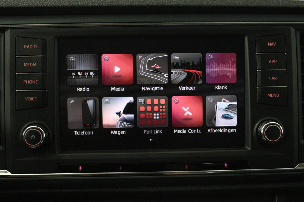 Seat Ateca 1.0 EcoTSI Sport (VIRTUAL COCKPIT, PARKEERSENSOREN, CRUISE CONTROL, NAVIGATIE, CARPLAY)