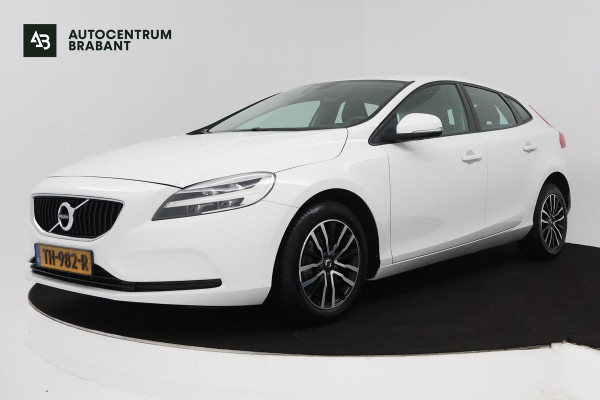 Volvo V40 1.5 T2 Edition+ (STOELVERWARMING, AUTOMAAT, VIRTUAL COCKPIT, PARKEERSENSOREN, CRUISE CONTROL, NAVIGATIE)