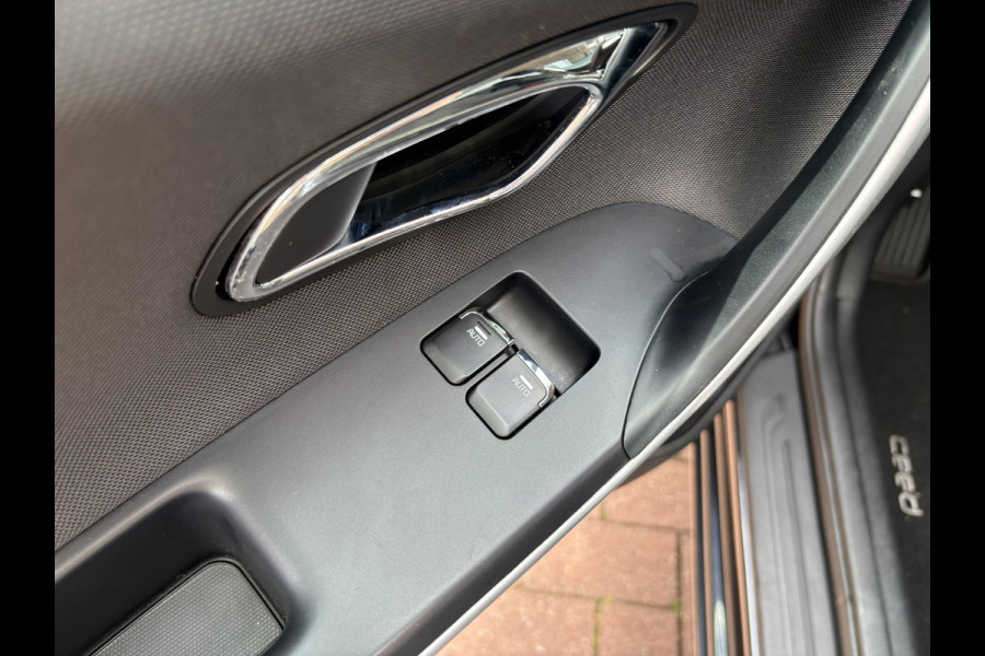 Kia cee'd Sportswagon 1.0 T-GDi 120pk ComfortPLUSLine CAMERA/NAVI/CARPLAY/CRUISE/PDC