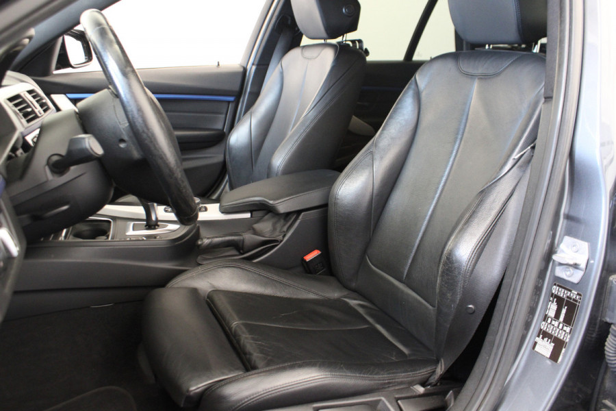 BMW 3 Serie Touring 320i Corporate Lease High Executive