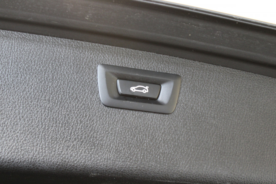 BMW 3 Serie Touring 320i Corporate Lease High Executive