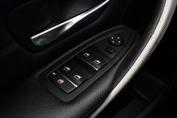 BMW 3 Serie Touring 320i Corporate Lease High Executive