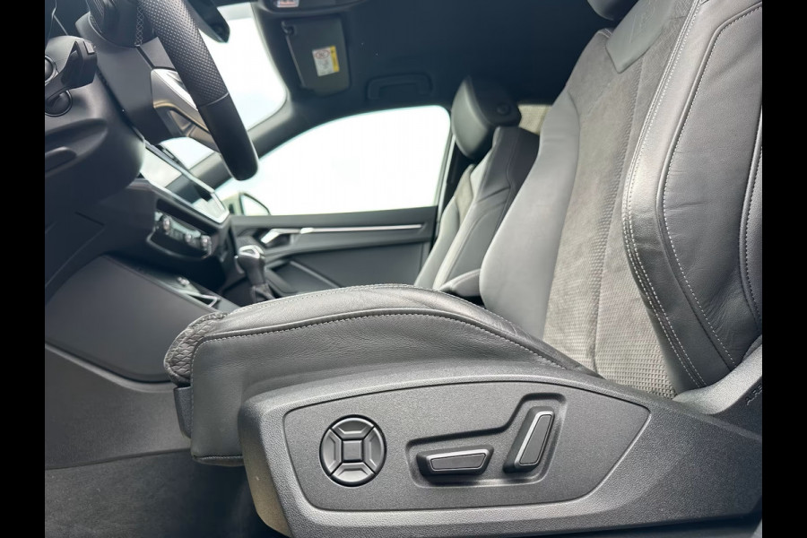Audi Q3 Sportback 45 TFSI e S-LINE ** LED, VIRTUAL, ACC, OPTIK SCHWARZ, KEYLESS, 19-inch LMV ** 1e EIG - UNFALLFREI ** ** INFORMEER OOK NAAR ONZE AANTREKKELIJKE FINANCIAL-LEASE TARIEVEN **