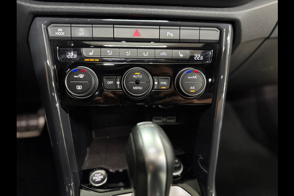Volkswagen T-Roc 1.5 TSI Sport | Pano | Virtual Cockpit | Navi | 19' inch | Adaptive Cruise