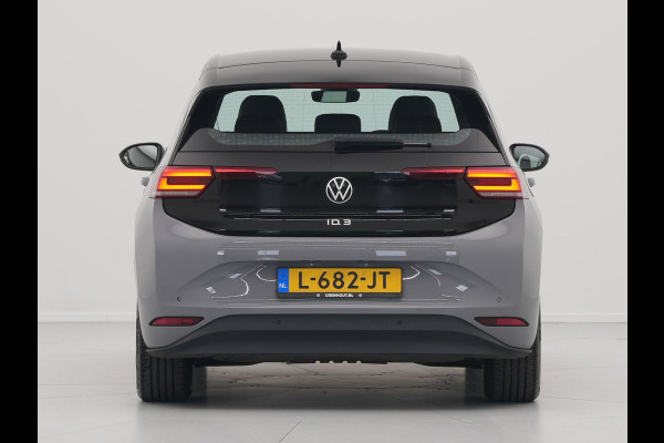 Volkswagen ID.3 Life 58 kWh Navigatie Pdc Acc Carplay Stoel en stuurverwarming 120
