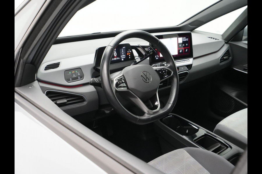 Volkswagen ID.3 Life 58 kWh Navigatie Pdc Acc Carplay Stoel en stuurverwarming 120