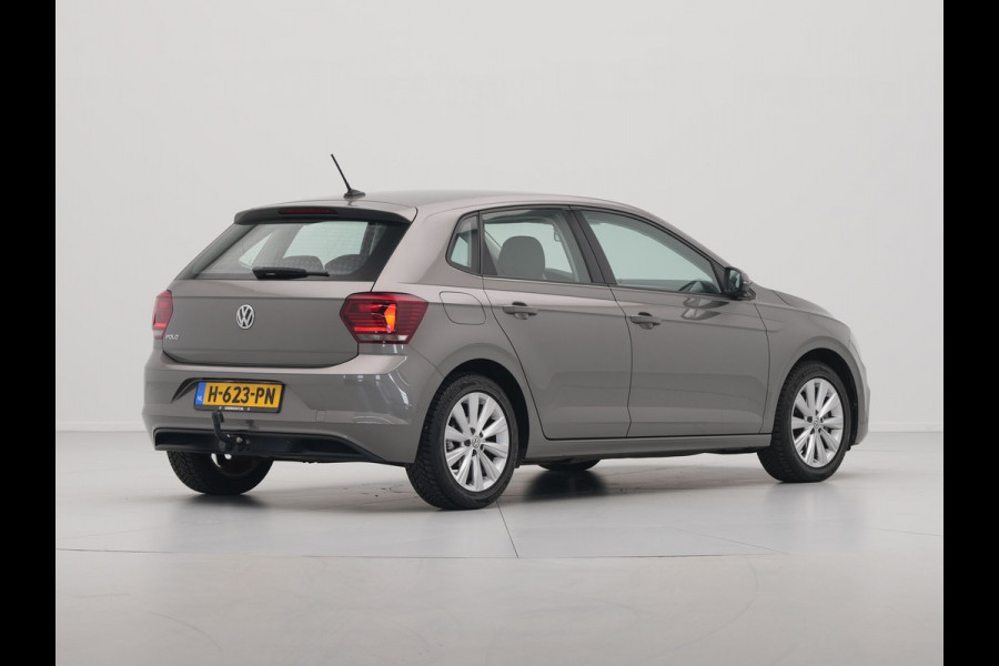 Volkswagen Polo 1.0 TSI 115pk DSG Highline Navigatie Camera Trekhaak Acc Clima Carplay 147