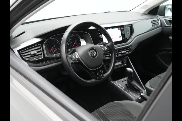 Volkswagen Polo 1.0 TSI 115pk DSG Highline Navigatie Camera Trekhaak Acc Clima Carplay 147
