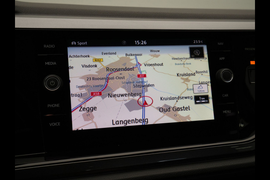 Volkswagen Polo 1.0 TSI 115pk DSG Highline Navigatie Camera Trekhaak Acc Clima Carplay 147