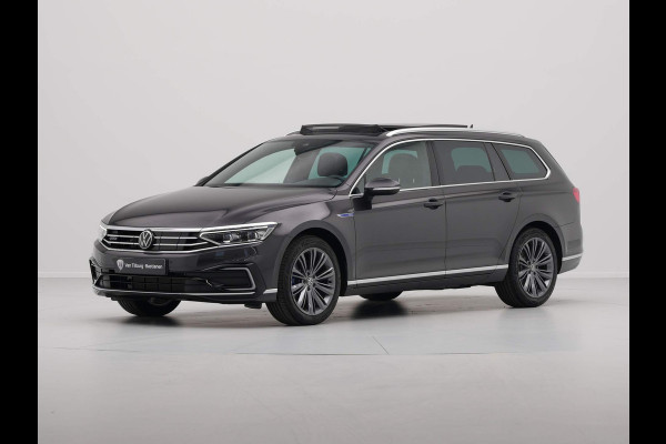 Volkswagen Passat Variant 1.4 TSI 218pk PHEV GTE Business Panorama Camera Stoelverwarming 18'' Lm Velgen 139
