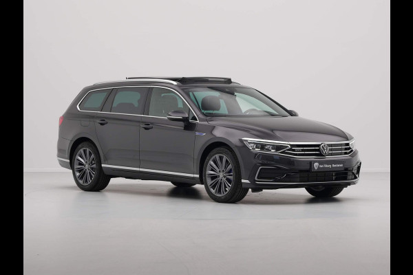 Volkswagen Passat Variant 1.4 TSI 218pk PHEV GTE Business Panorama Camera Stoelverwarming 18'' Lm Velgen 139