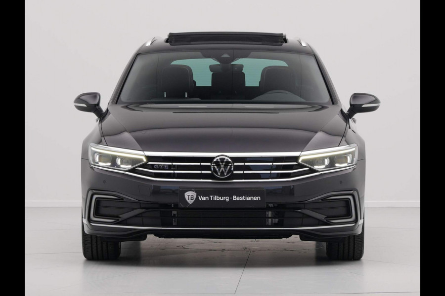 Volkswagen Passat Variant 1.4 TSI 218pk PHEV GTE Business Panorama Camera Stoelverwarming 18'' Lm Velgen 139