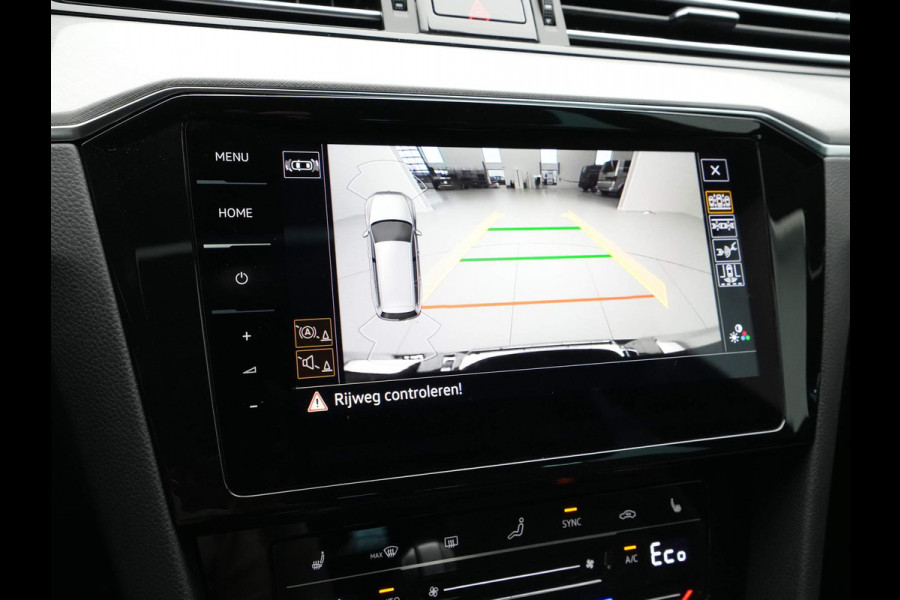 Volkswagen Passat Variant 1.4 TSI 218pk PHEV GTE Business Panorama Camera Stoelverwarming 18'' Lm Velgen 139