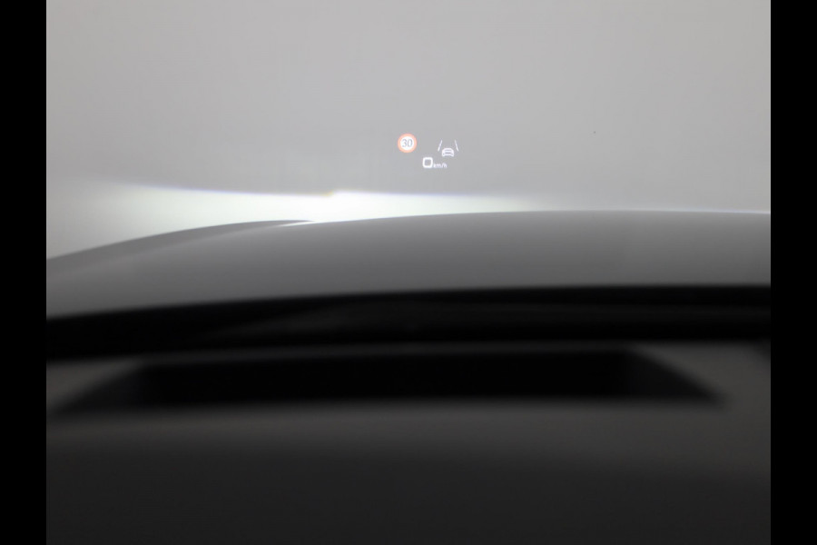 Audi A6 Limousine 50 TFSI e quattro Business edition 300 pk Audi A6 50 TFSI e quattro Business edition 300 pk Automaat (S-Tronic) | Panoramadak | Navigatie | Head-up display | Rondomzicht camera |