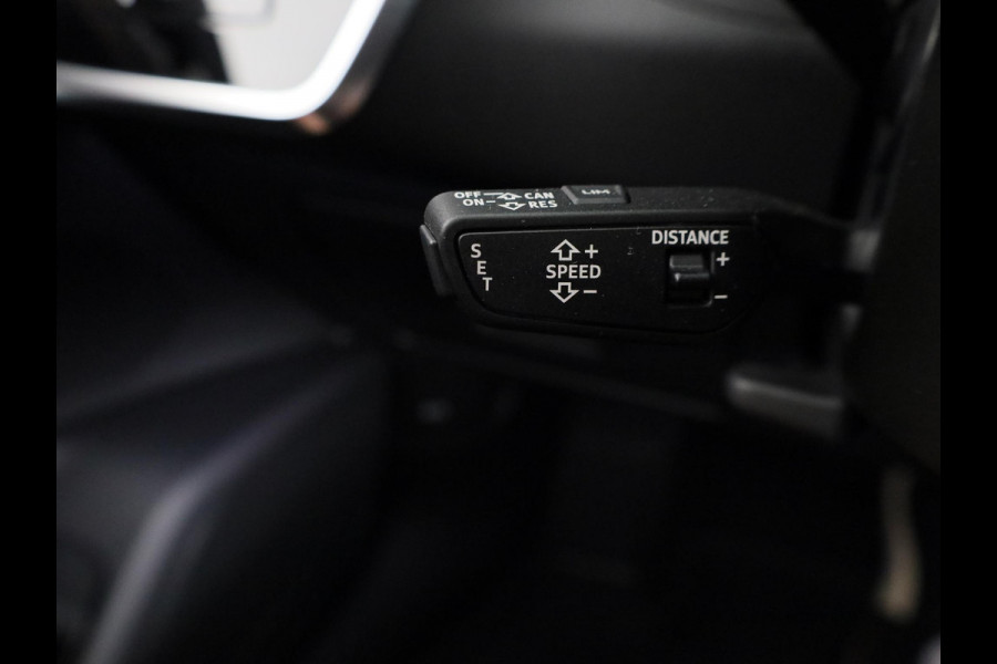 Audi A6 Limousine 50 TFSI e quattro Business edition 300 pk Audi A6 50 TFSI e quattro Business edition 300 pk Automaat (S-Tronic) | Panoramadak | Navigatie | Head-up display | Rondomzicht camera |