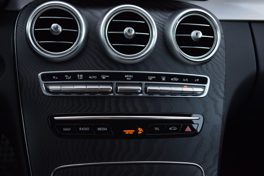 Mercedes-Benz C-Klasse Estate 300 e Business Solution AMG Limited | AMG | Trekhaak | Half Leer | Stoelverw. | Virtual