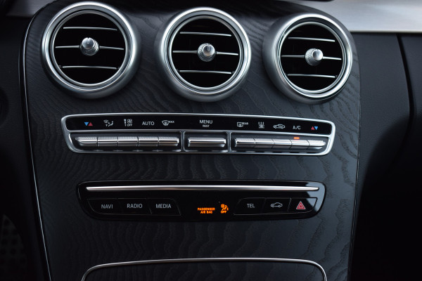 Mercedes-Benz C-Klasse Estate 300 e Business Solution AMG Limited | AMG | Trekhaak | Half Leer | Stoelverw. | Virtual