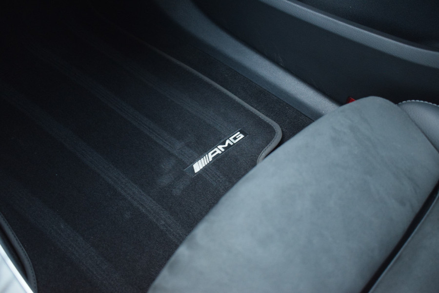 Mercedes-Benz C-Klasse Estate 300 e Business Solution AMG Limited | AMG | Trekhaak | Half Leer | Stoelverw. | Virtual