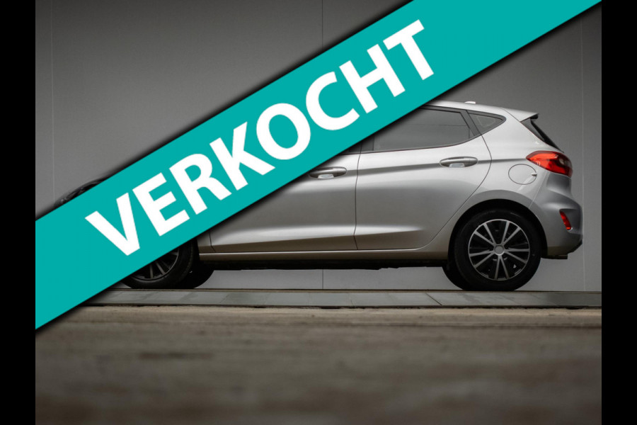 Ford Fiesta 1.1 Sport (APPLE CARPLAY,NAVI,CRUISE,LED,PDC,GETINT,DAB,BLUETOOTH,LANE ASSIST,SPORTSTOELEN,NIEUWE APK,NETTE STAAT)