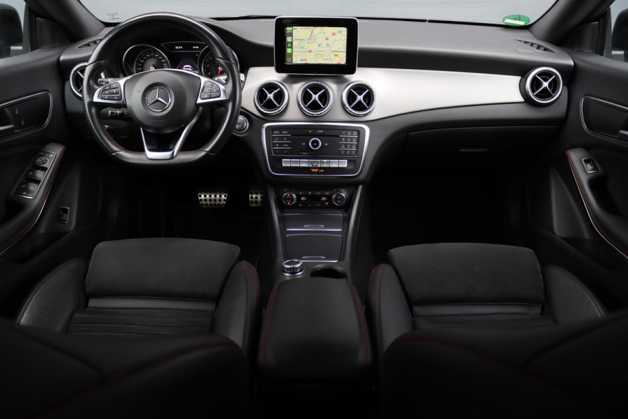 Mercedes-Benz CLA-Klasse Shooting Brake 200 AMG Line Aut7 | Nightpakket | Trekhaak | Camera | Apple Carplay/Android Auto | Stoelverwarming |