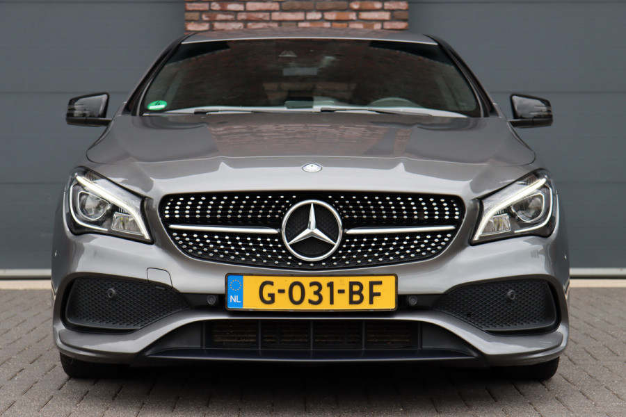Mercedes-Benz CLA-Klasse Shooting Brake 200 AMG Line Aut7 | Nightpakket | Trekhaak | Camera | Apple Carplay/Android Auto | Stoelverwarming |