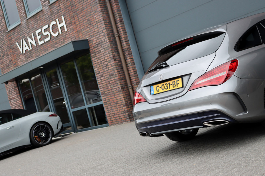 Mercedes-Benz CLA-Klasse Shooting Brake 200 AMG Line Aut7 | Nightpakket | Trekhaak | Camera | Apple Carplay/Android Auto | Stoelverwarming |