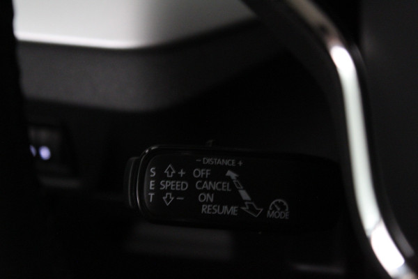Škoda Kamiq 1.0 TGI Business Edition > CNG/Camera/Adapt.cruise/LED...