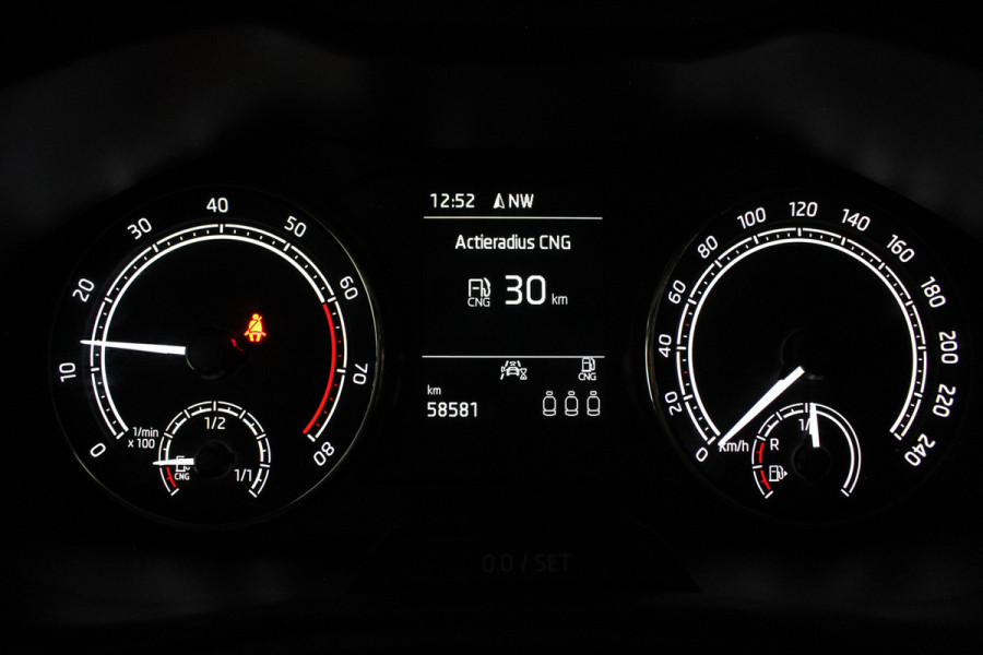 Škoda Kamiq 1.0 TGI Business Edition > CNG/Camera/Adapt.cruise/LED...