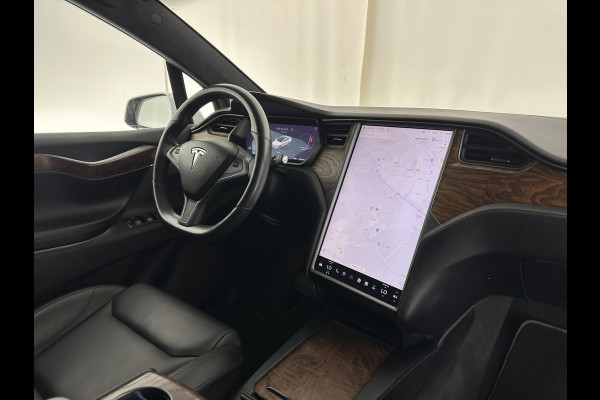 Tesla Model X Long Range [ 7-Pers. ] Aut. *PANO-WINDOW | AUTO-PILOT | LUXURY-LEATHER | TOP-VIEW | NAVI-FULLMAP | FULL-LED | AIR-SUSPENSION | DIGI-COCKPIT | KEYLESS | CAMERA | DAB+ | HEATED-COMFORTSEATS | 22''ALU*