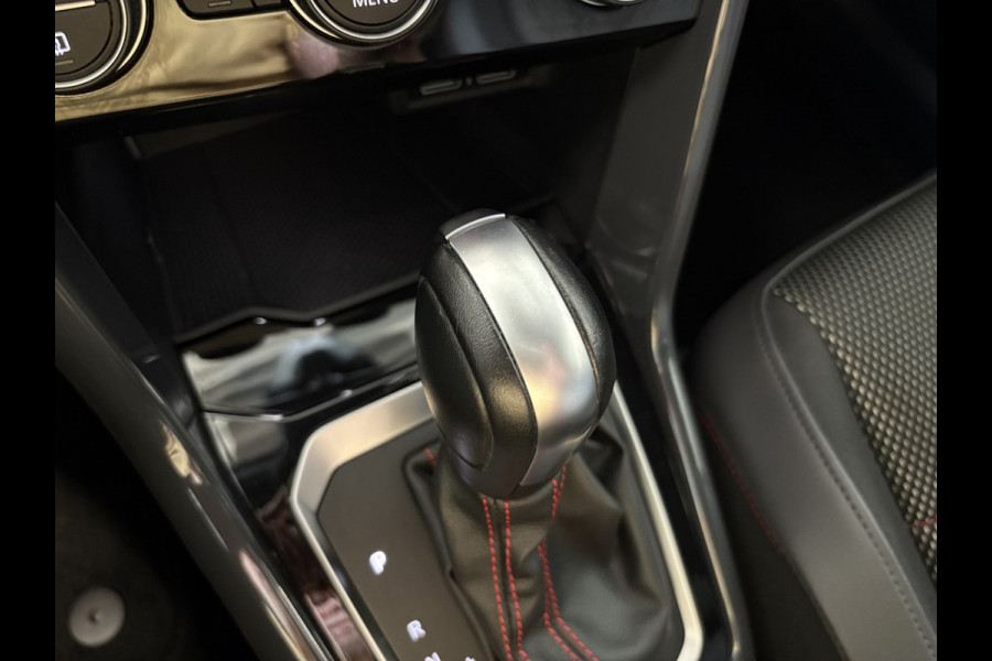 Volkswagen T-Roc 1.5 TSi 150PK DSG Sport Business R-Line CAMERA/NAVI/ADAPT.CRUISE/PDC/19INCH/AFN.TREKHAAK