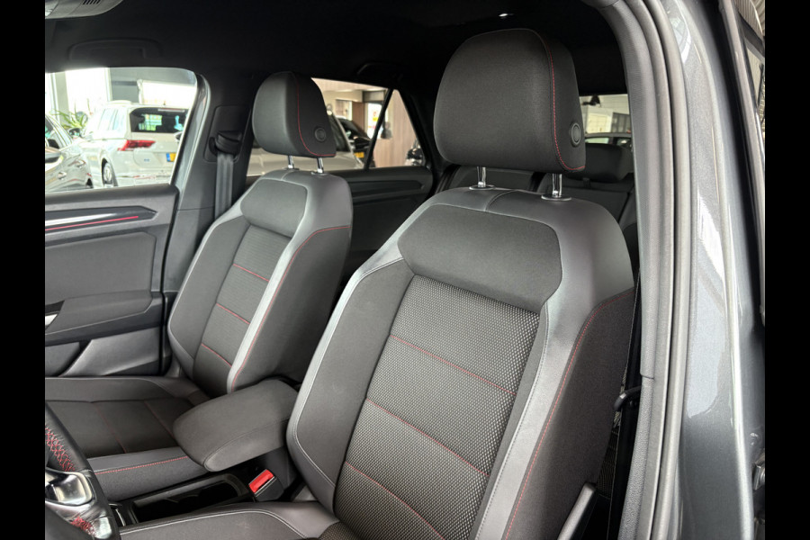 Volkswagen T-Roc 1.5 TSi 150PK DSG Sport Business R-Line CAMERA/NAVI/ADAPT.CRUISE/PDC/19INCH/AFN.TREKHAAK