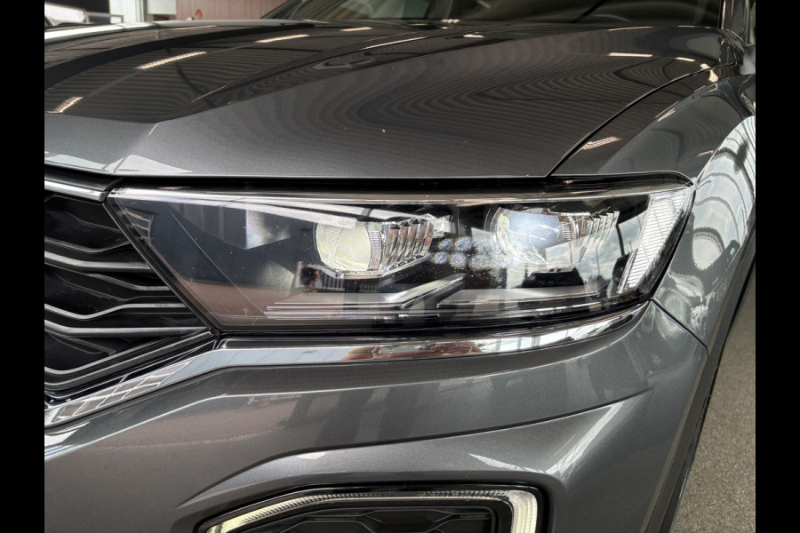 Volkswagen T-Roc 1.5 TSi 150PK DSG Sport Business R-Line CAMERA/NAVI/ADAPT.CRUISE/PDC/19INCH/AFN.TREKHAAK