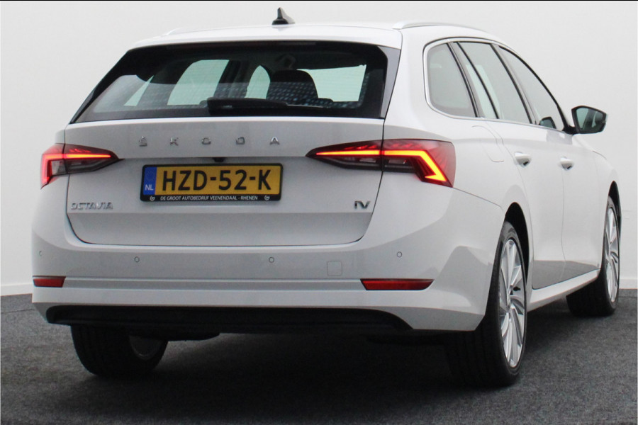 Škoda Octavia Combi 1.4 TSI iV PHEV Sportline Business LED, Head-Up, Apple Carplay, Memory, Keyless, ACC, Afn. Trekhaak, 18"