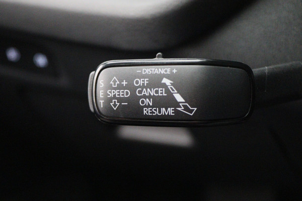 Škoda Octavia Combi 1.4 TSI iV PHEV Sportline Business LED, Head-Up, Apple Carplay, Memory, Keyless, ACC, Afn. Trekhaak, 18"